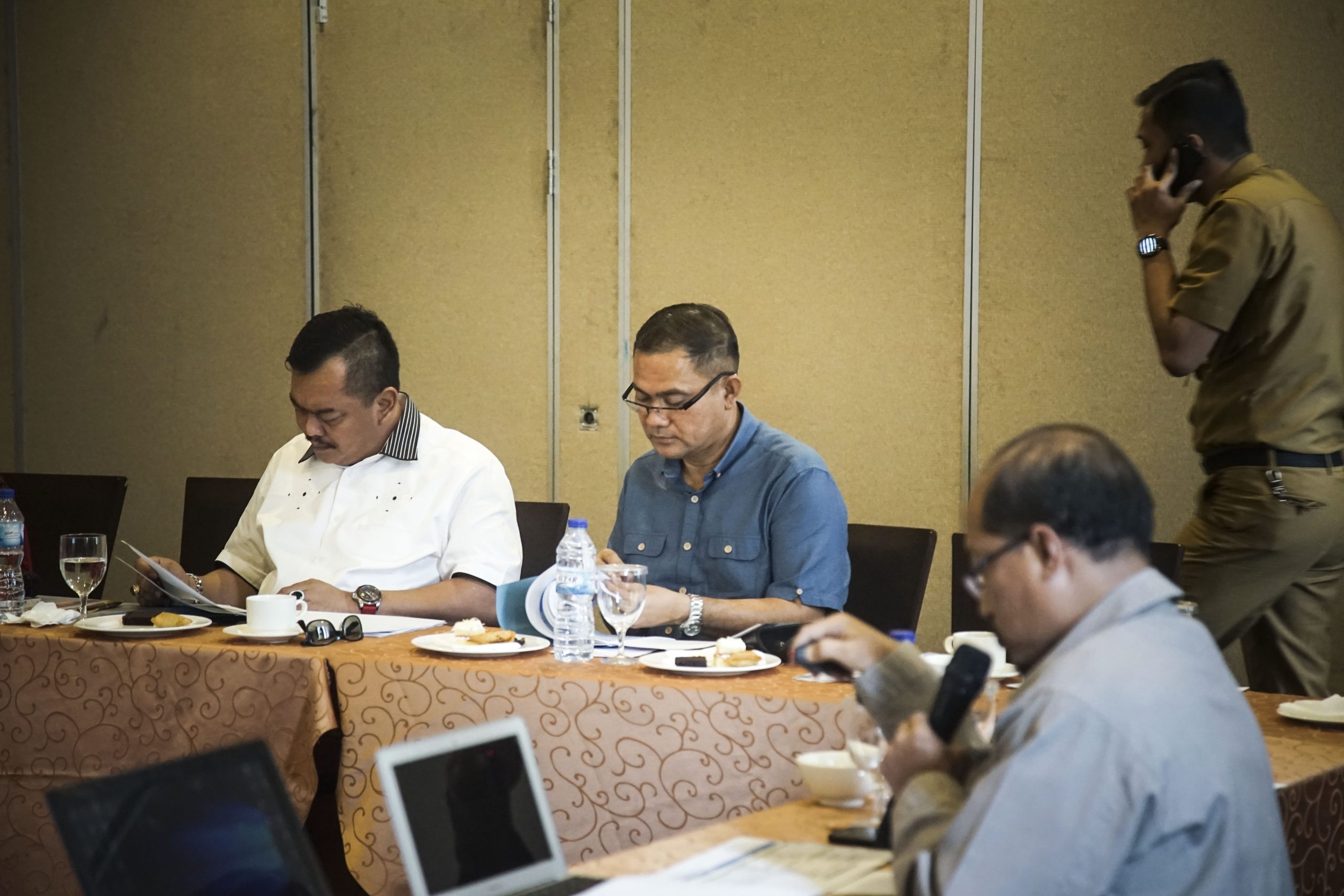 Rapat Pembahasan Tarif Listrik PT Soma bersama DPRD Kepri dan PT Soma