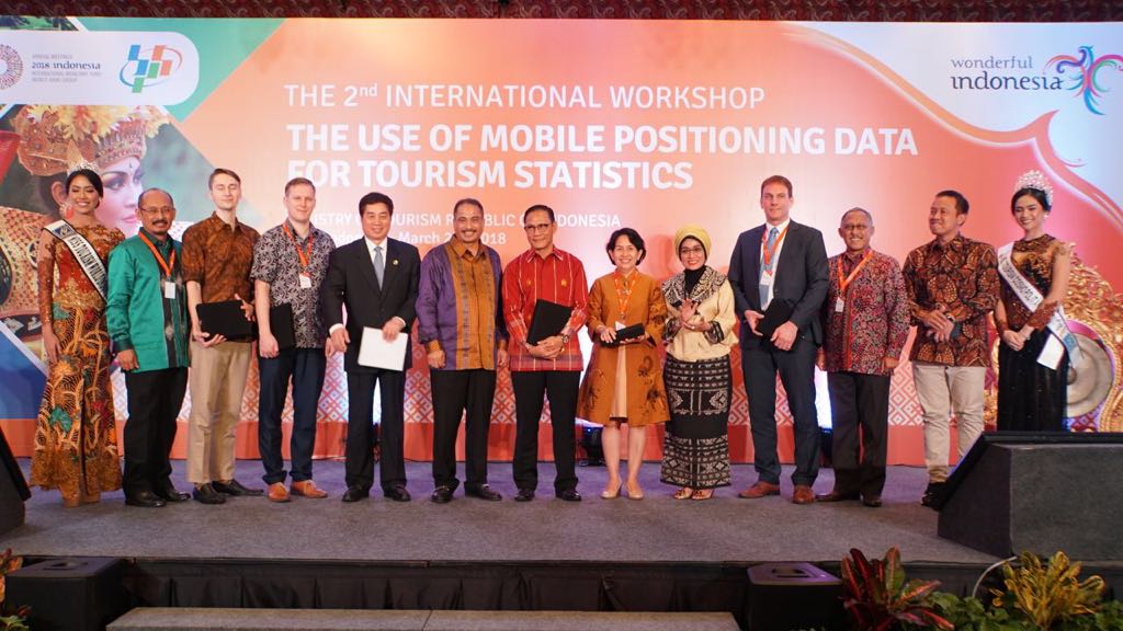 Menteri Pariwisata Arief Yahya foto bersama dengan peserta Workshop Internasional  di  Ayodya Resort Bali, Selasa (27/3/2018) F,kemenpar