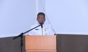 Sekda Riono saat memberi sambutan kegiatan Pemahaman Kesetaraan Gender dan Perencanaan Penganggaran Responsif Gender (PPRG) bagi organisasi Wanita dan perencana program setiap OPD di lingkup Pemko Tanjungpinang