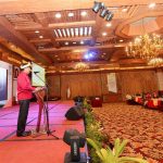 Nurdin saat memberi sambutan Pelantikan dan Pengukuhan Himpunan Pengusaha Muda Indonesia (HIPMI) Provinsi Kepulauan Riau masa bakti 2018-2021, di Planet Holiday Hotel, Selasa (17/4) malam.