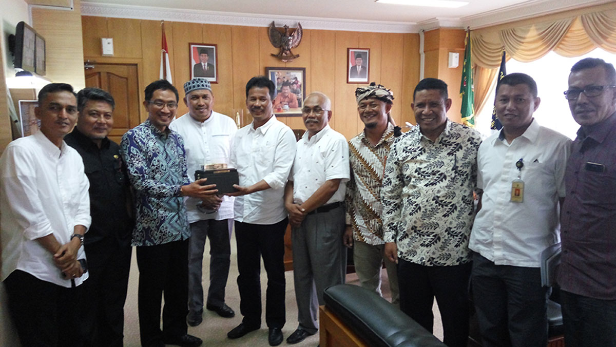Komisi I DPRD Kepri menilai pelayanan Dinas Kependudukan dan Catatan Sipil Kota Batam belum maksimal.