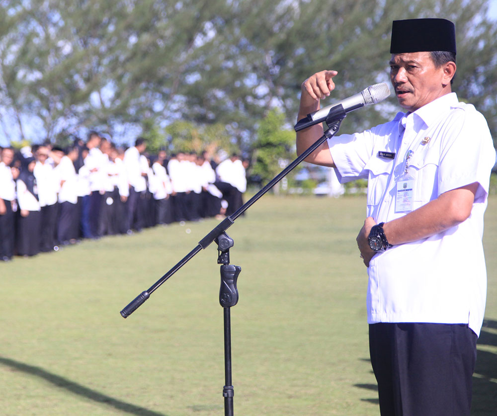 Penjabat Wali Kota Tanjungpinang, Raja Ariza puji disiplin pegawai Pemko saat pimpin apel pagi