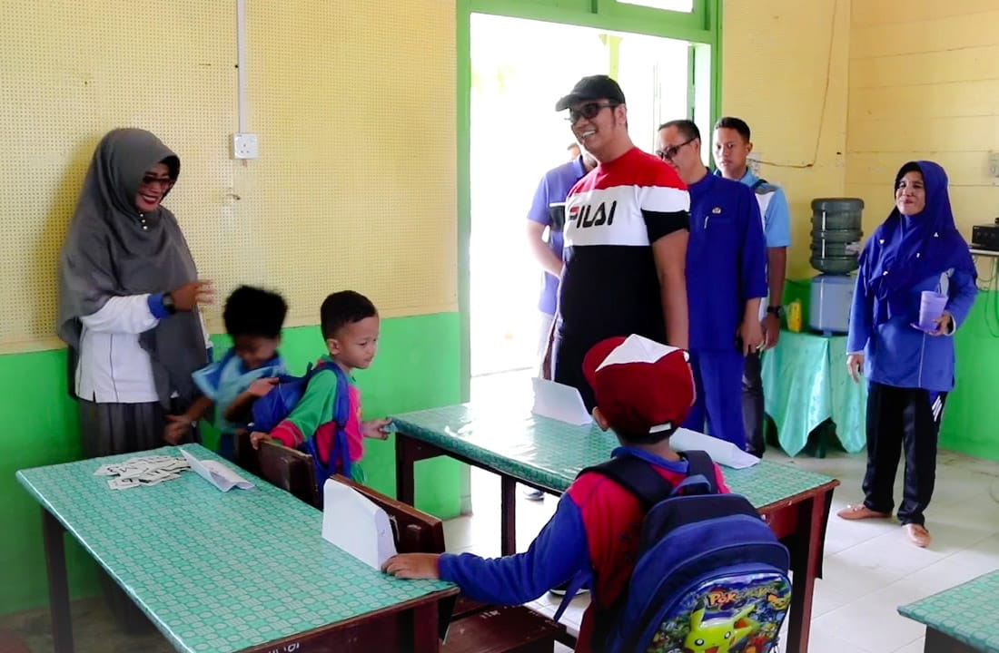 Bupati Bintan Temui Orangtua Murid , Dan Tinjau Sekolah