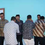 4a537a93-16ca-4fea-b4f1-38cbc912a62b Pegawai Bintan melakukan halal bi halal di hari pertama kerja