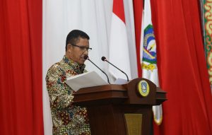 Fraksi PKS-PPP lewat juru bicaranya Sarafuddin Aluan membacakan pandangan umum