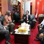 Ketua DPRD Provinsi Kepulauan Riau Jumaga Nadeak menerima kunjungan anggota Komisi Pemilihan Umum (KPU) Provinsi Kepulauan Riau, Senin (16/7)