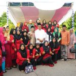 Gubernur mengatakan Ibu Harus Mampu Didik Anak Menjadi Generasi yang Cerdas dan Agamis