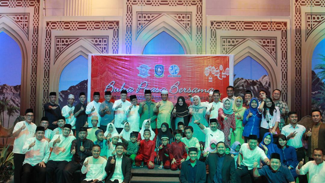 Wakil Gubernur H Isdianto mengajak seluruh pegawai di lingkungan Badan Pengelolaan Pajak dan Retribusi Daerah (BP2RD) Kepri untuk terus bekerja maksimal