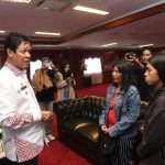 Sebuah ‘Tiket Impian’ Untuk Yeni dari Wakil Gubernur Kepri