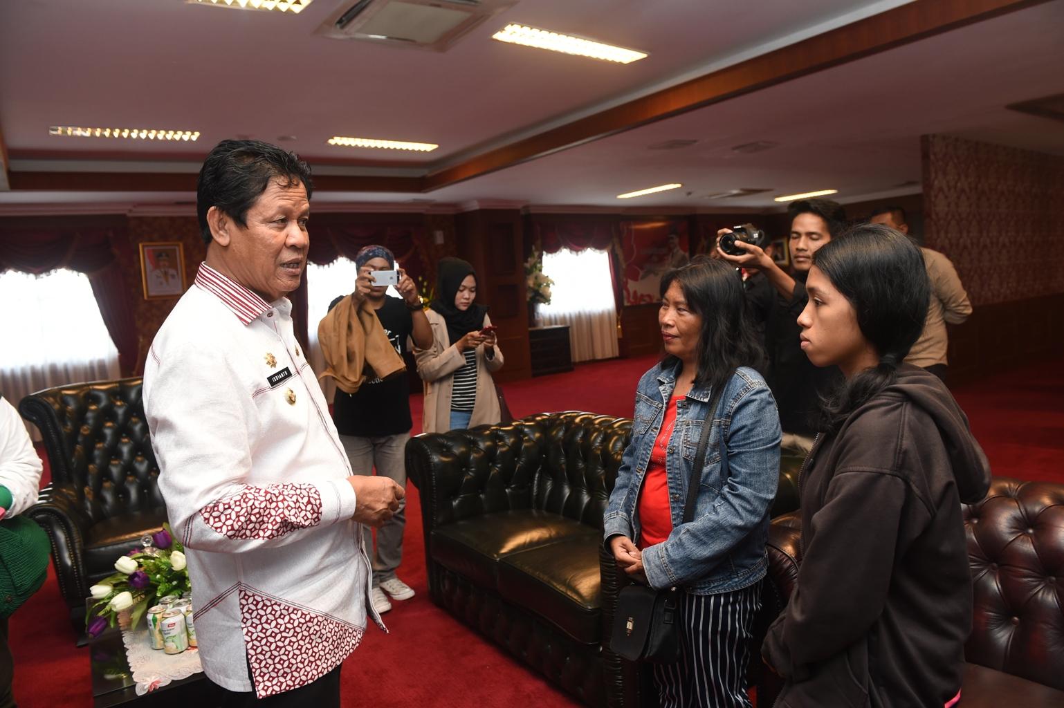 Sebuah ‘Tiket Impian’ Untuk Yeni dari Wakil Gubernur Kepri