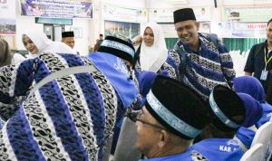 6 Jama'ah Haji Kabupaten Bintan Berangkat Ke Tanah Suci