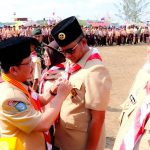 Bupati Bintan Terima Penghargaan Lencana Darma Bakti