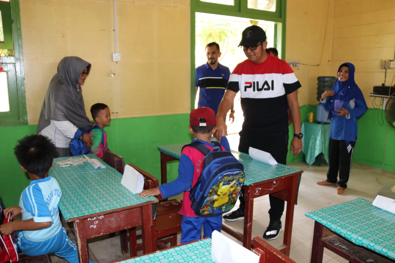 Tahun 2018, Pemkab Bintan Alokasikan Rp 634 Juta Lengkapi Mebeler Sekolah