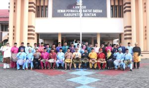 Peringati Hari Jadi Provinsi Kepri, Apri : Posisikan Diri Seusai Porsi