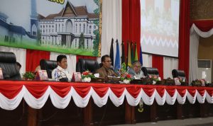 DPRD KEPRI melaksanakan rapat paripurna bahas defisit anggaran