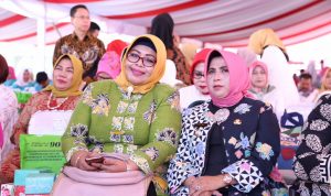 Wakil Wali Kota Pinang, Rahma Hadiri Puncak Peringatan Hari Ibu ke-90 di Kota Bukittinggi