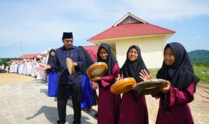 Gubernur Resmikan Masjid Ashabil Qur'an