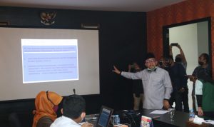 Komisi III DPRD Kepri menggelar Rapat Dengar Pendapat (RDP) atas melonjaknya tagihan listrik masyarakat. RDP digelar di Kantor DPRD Kepri