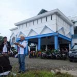 Tuntut Kenaikan Upah, Ratusan Buruh Batam Demo Kantor Disnaker Kepri