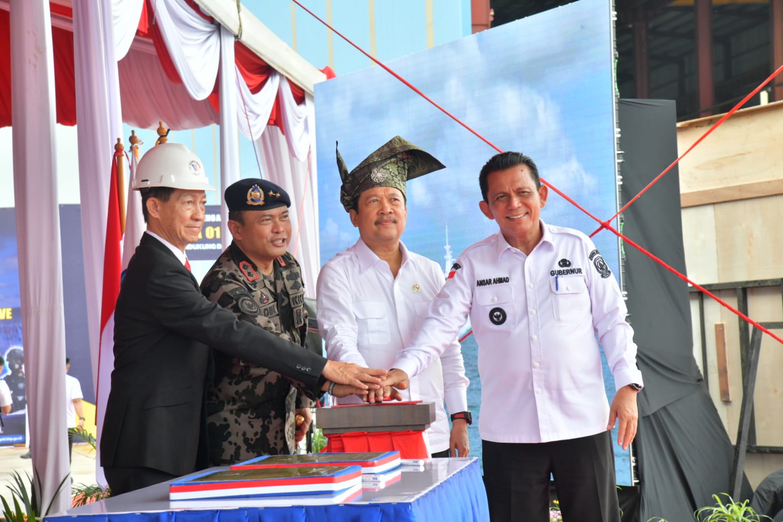 KKP Luncurkan Dua Kapal Pengawas Berkecepatan Tinggi Produksi Batam