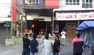 restoran jepang terbakar