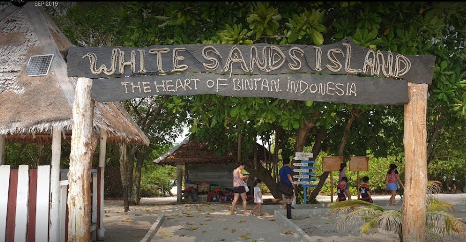 Pulau Beralas Pasir, Destinasi Wisata di Bintan yang Cocok untuk Liburan Keluarga