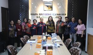 MR